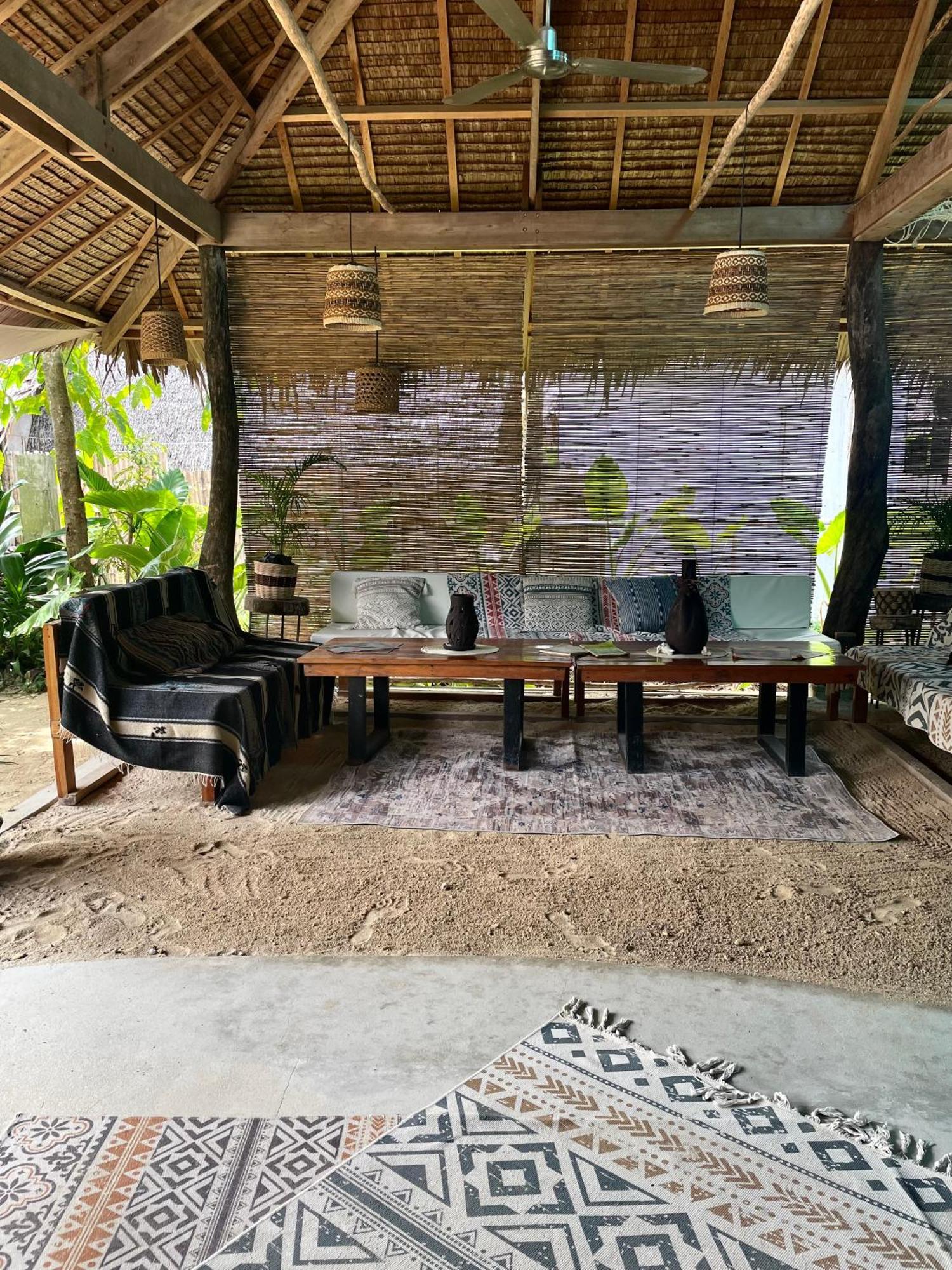 La Boheme Boutique Glamping 호텔 제너럴 루나 외부 사진