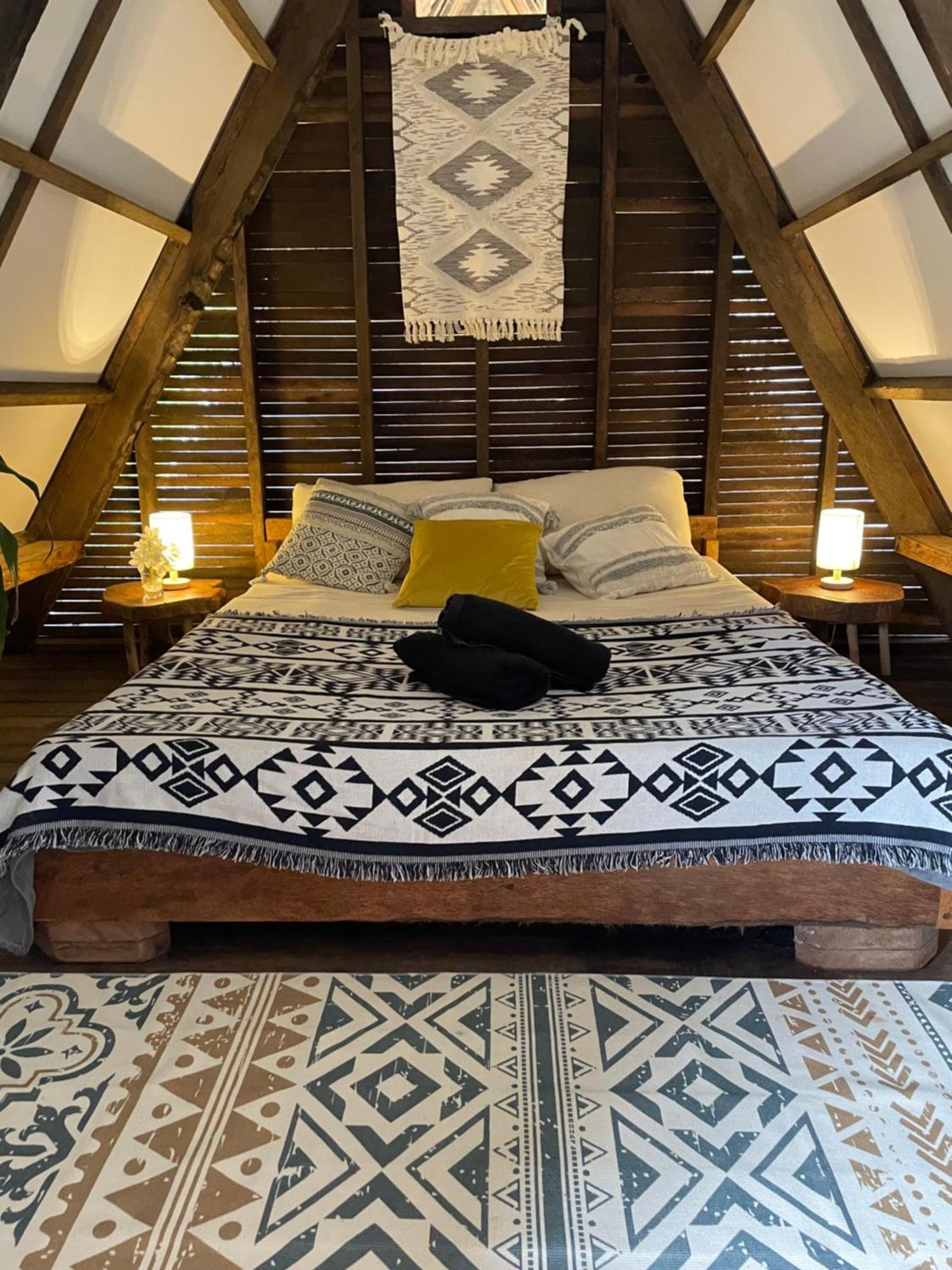 La Boheme Boutique Glamping 호텔 제너럴 루나 외부 사진
